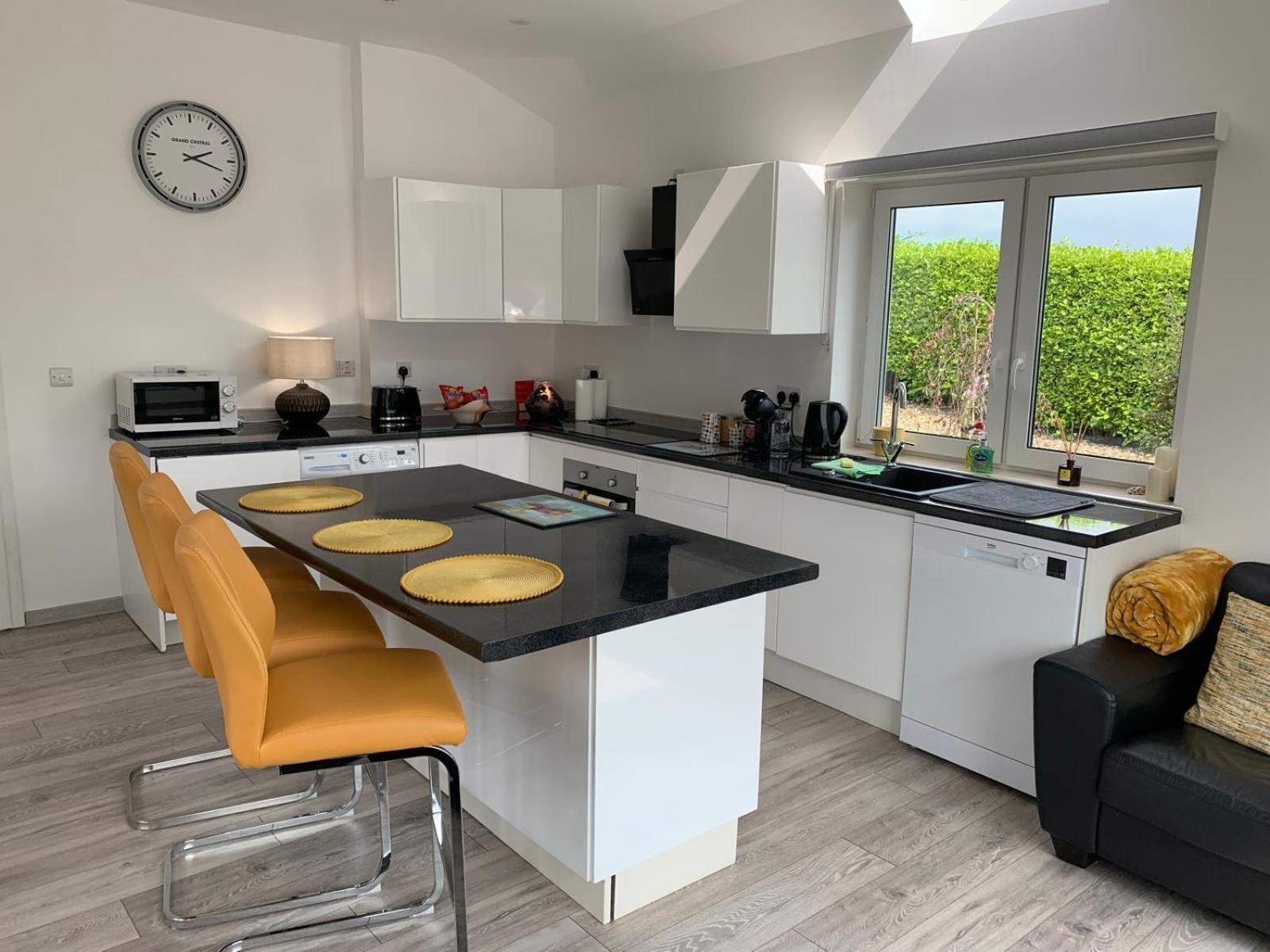 Aghadoe Lodge Килларни Экстерьер фото